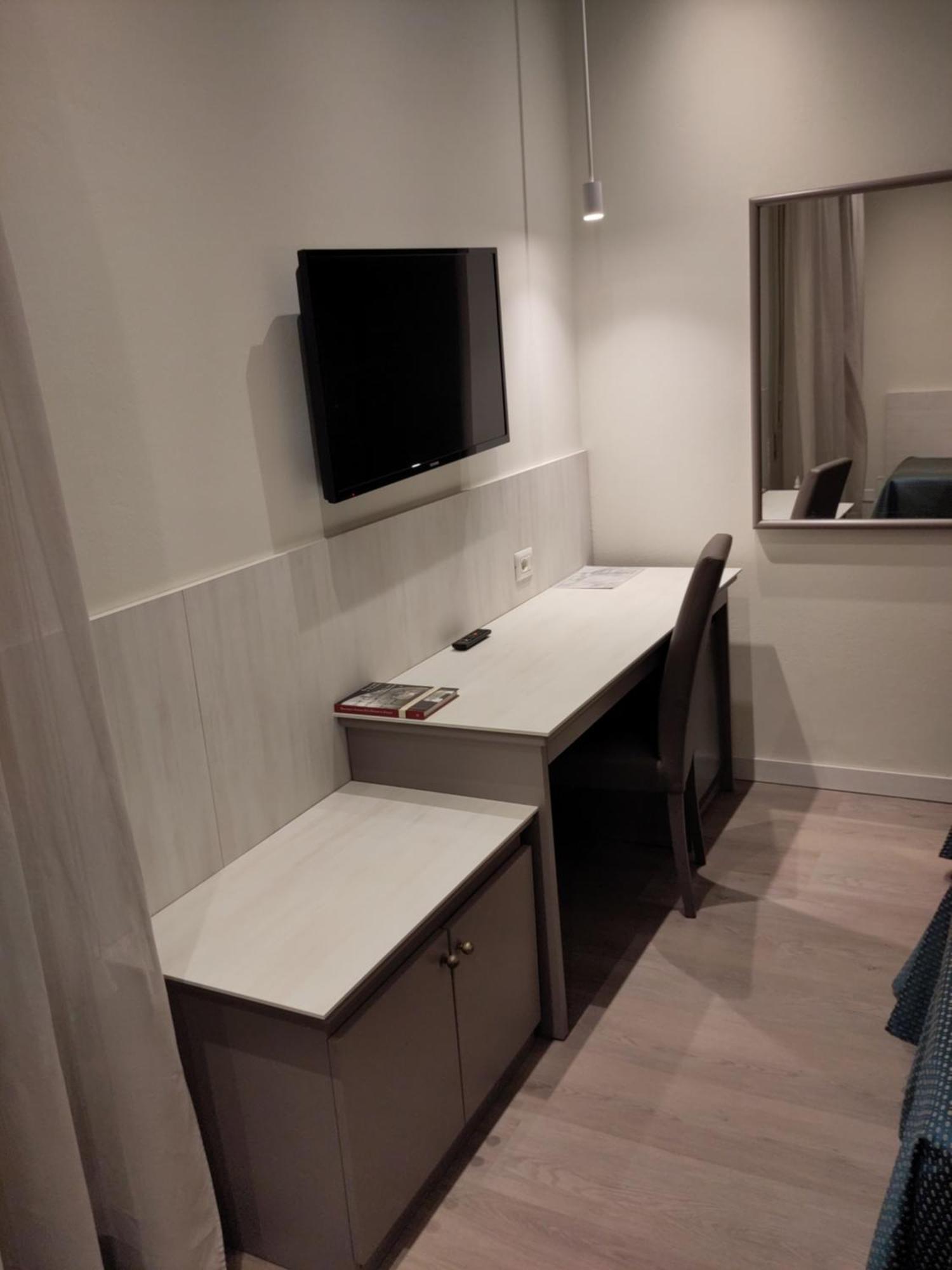 Confidence Hotel Europa Cento  Rom bilde